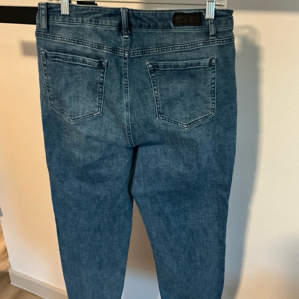Kenneth Cole High Rise Denim Jeans - Picture 3 of 3